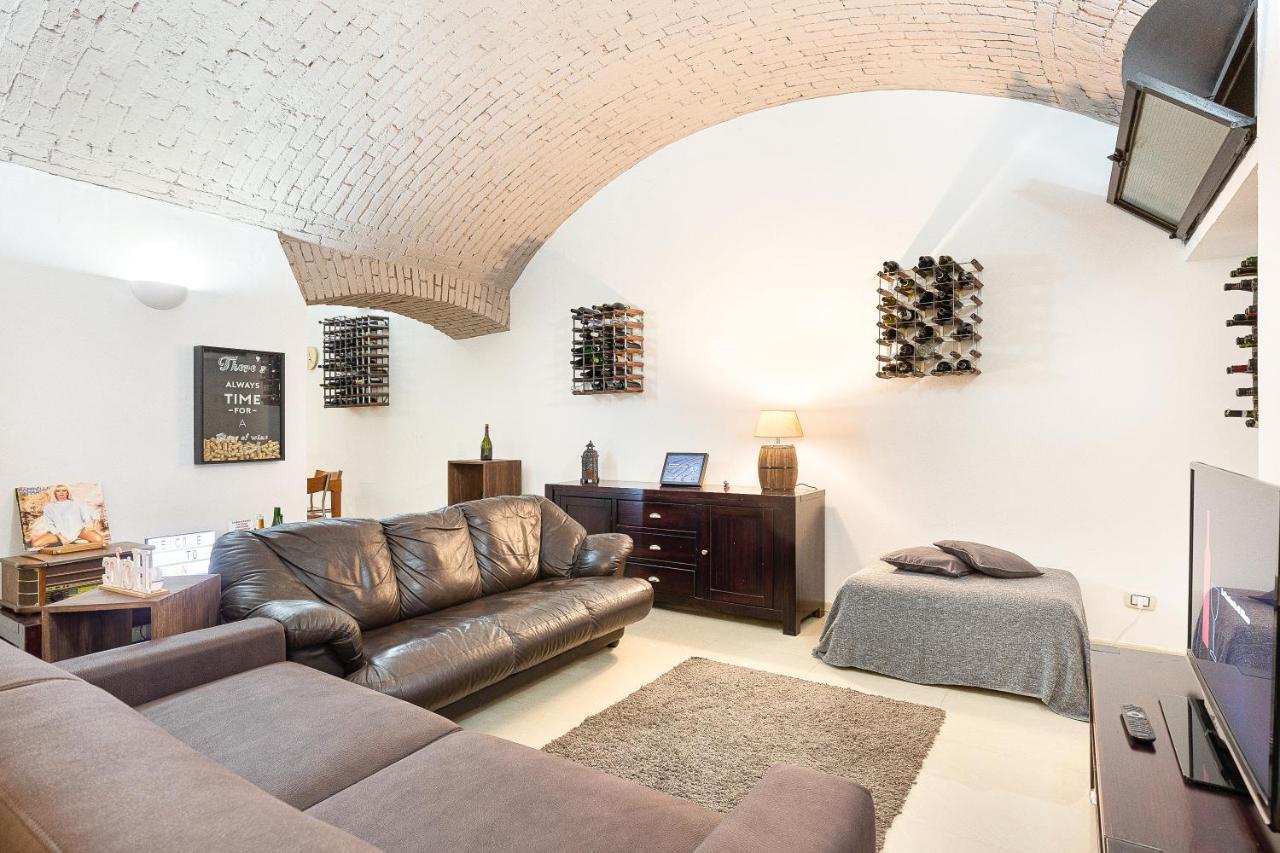 La Cantinetta Di Milano - The Wine Cave In Milan, Huge 110Sqm Apartment Next To Central Station Exterior foto